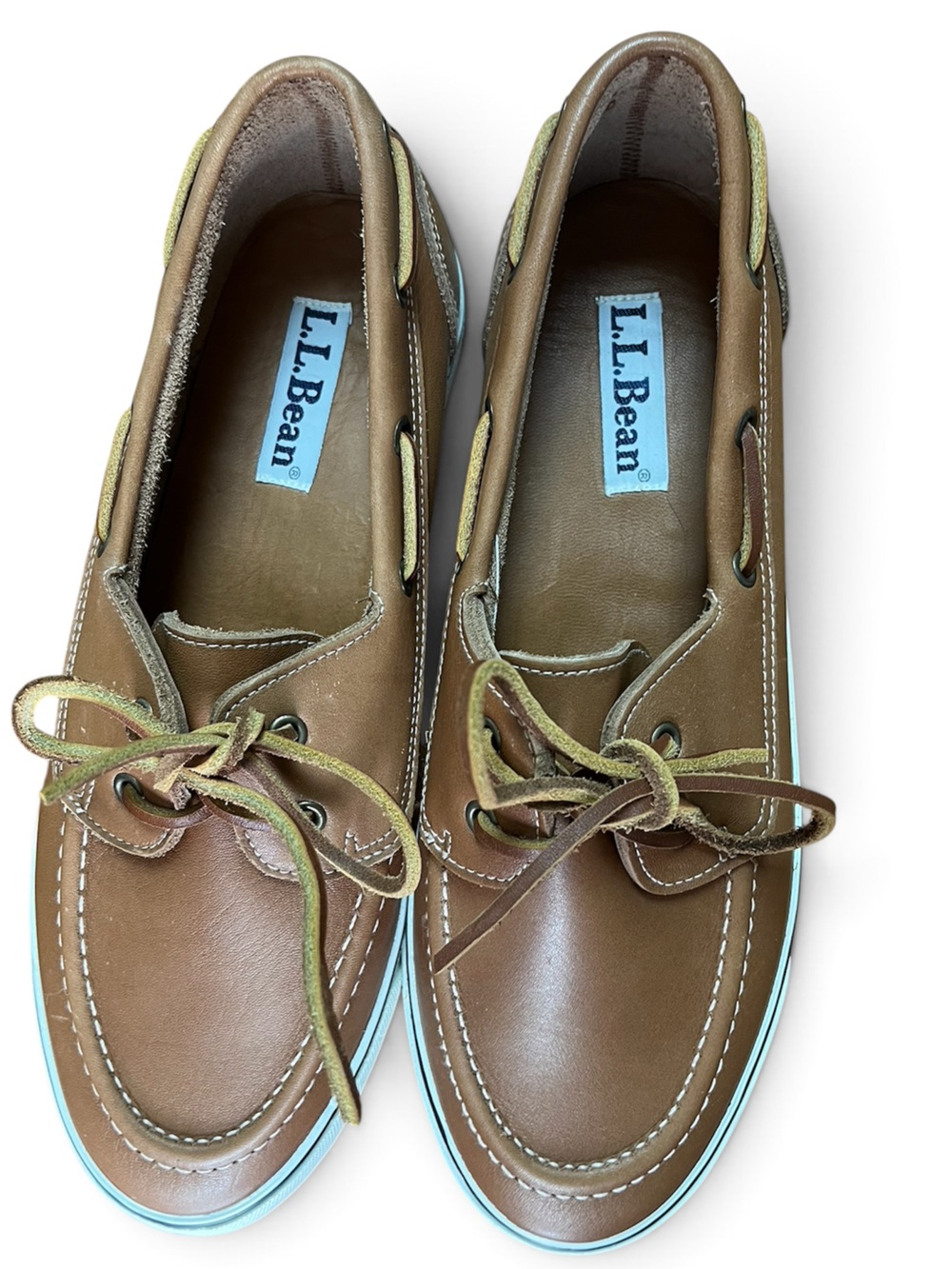L.L. Bean Women’s Size 11 Tan/Brown Leather Boat Shoes with Light Blue Trim